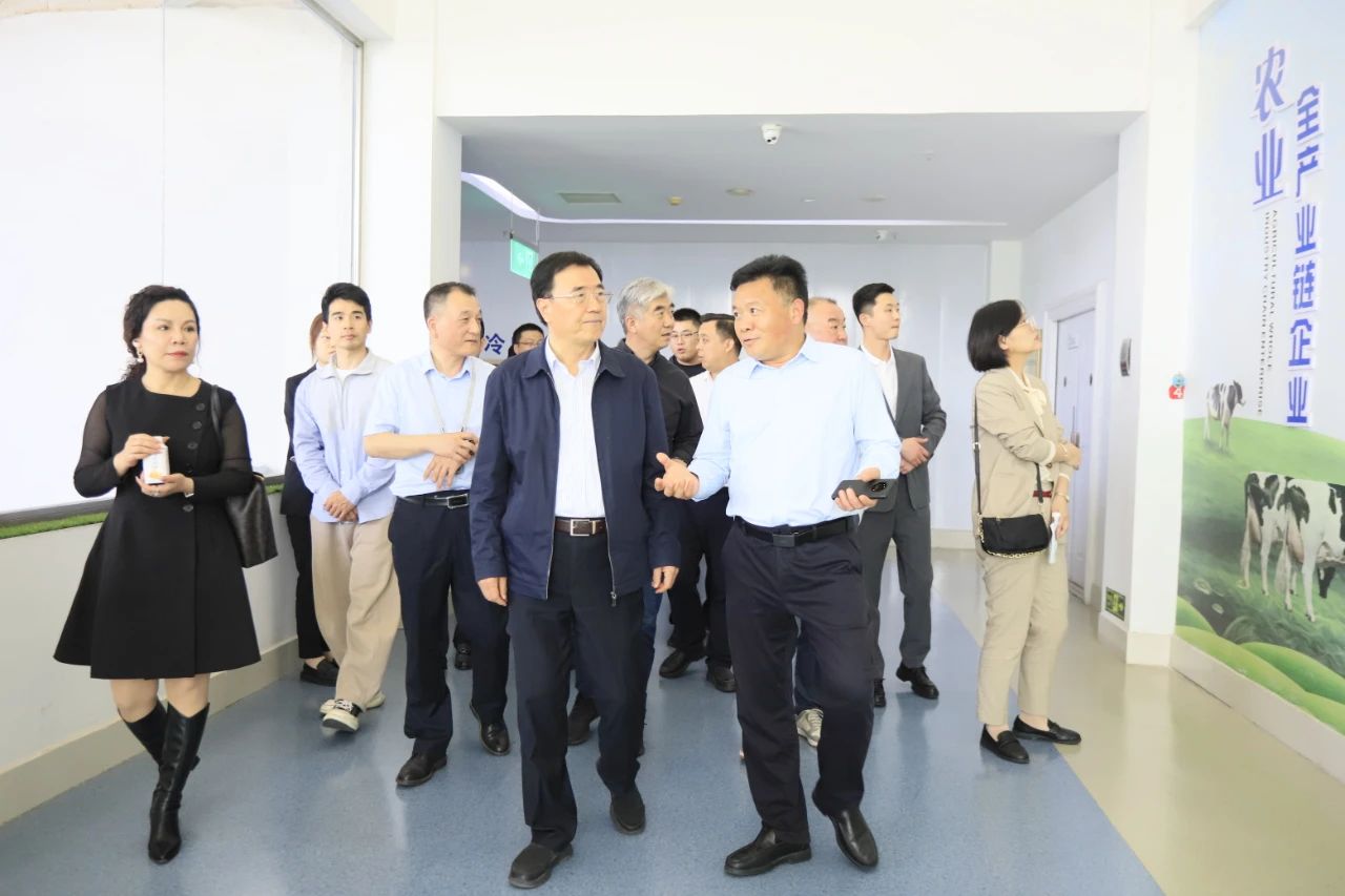 河南省2024國(guó)家“學(xué)生飲用奶計(jì)劃”推廣工作推進(jìn)會(huì)在鄭州成功舉辦！