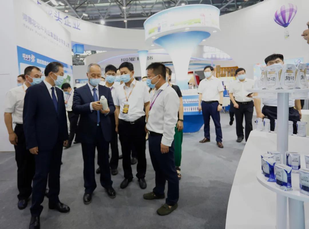 第十二屆中國奶業(yè)大會、中國奶業(yè)展覽會暨2021中國奶業(yè)20強（D20）峰會在合肥盛大召開