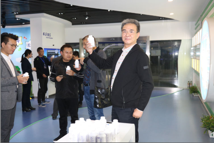 商界領(lǐng)袖俱樂部精英參訪花花牛！